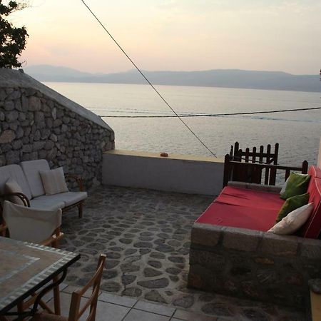 فيلا Alkioni Stone House هيدرا المظهر الخارجي الصورة