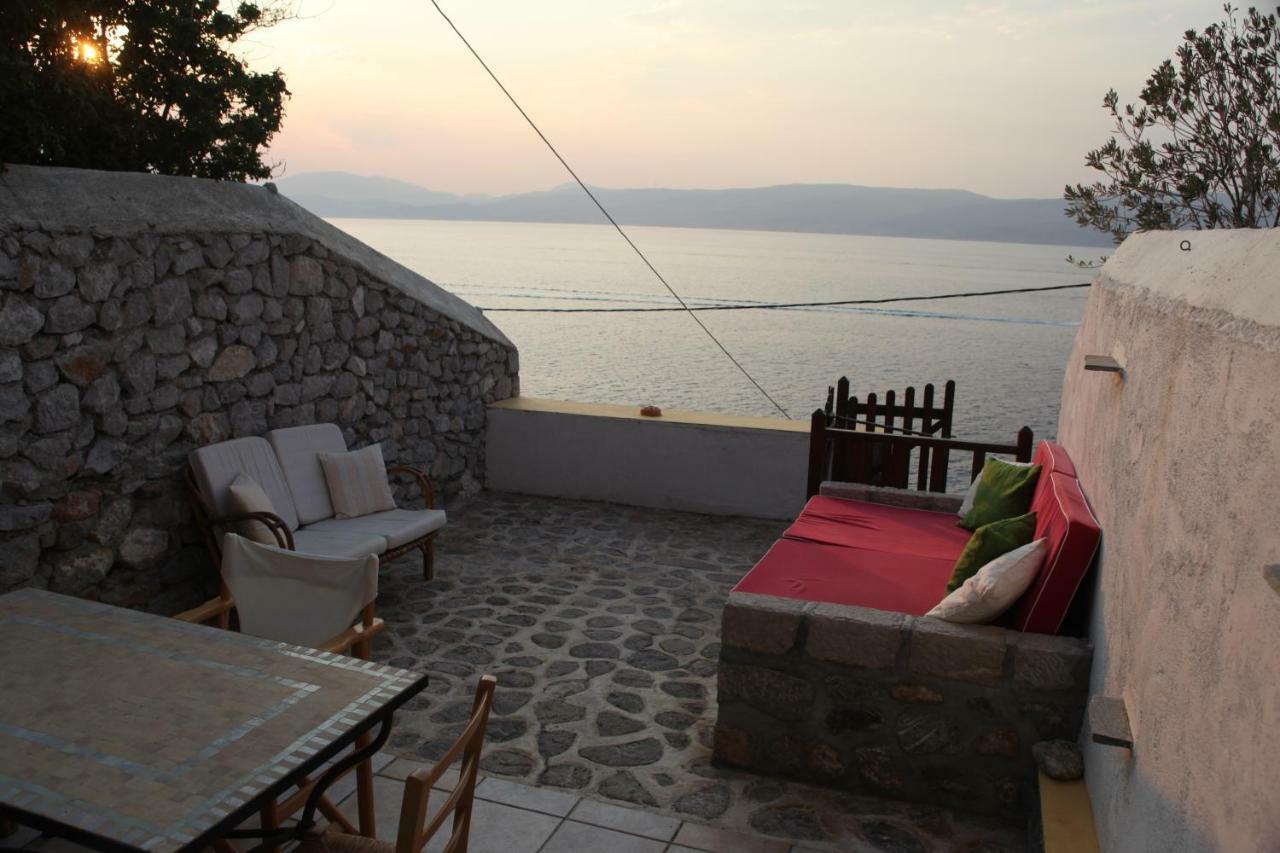 فيلا Alkioni Stone House هيدرا المظهر الخارجي الصورة